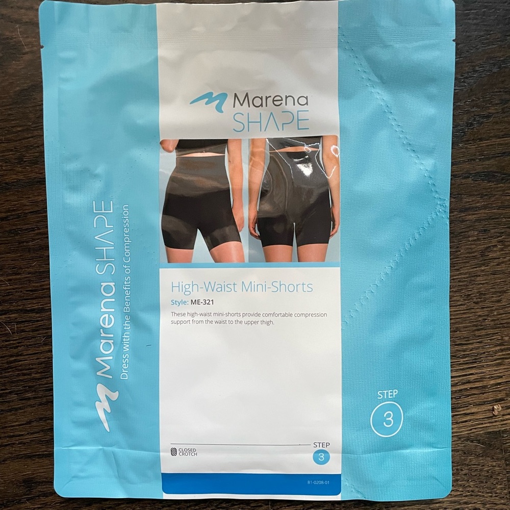 Marina stage 3 shape wear high waist mini shorts size small